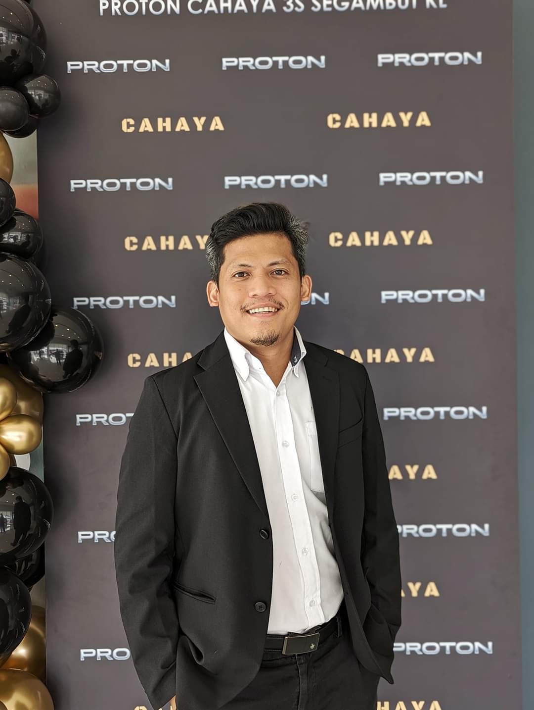 Luqman Musthafa, Sales Advisor kereta